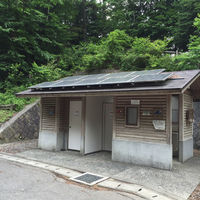 御前山、大岳山、大ダワの登山トイレ
