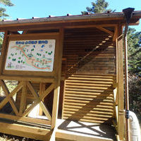 恵那山山頂公衆便所の登山トイレ