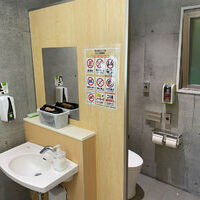 若杉楽園キャンプ場の登山トイレ