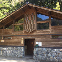 河童橋前 河童トイレの登山トイレ